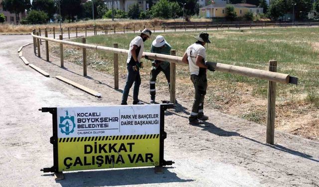 Kocaeli'de Gölcük Rahvan At Tesisi yarışlar öncesi bakıma alındı