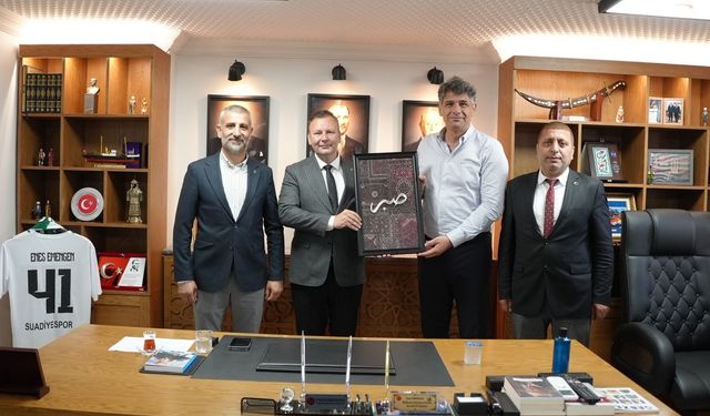 Kocaman ve AK Parti Kartepe İlçe Başkanlığı'ndan Emengen'e "Hayırlı Olsun" Ziyareti