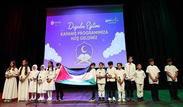 Başiskele'de yaz okulu 'Değerler Eğitimi' programı tamamlandı