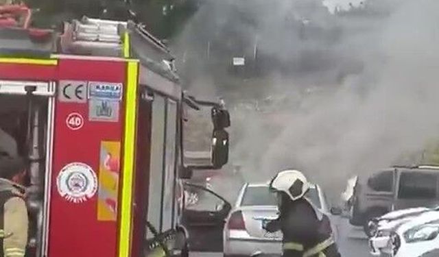 Hastane otoparkında otomobil yangını