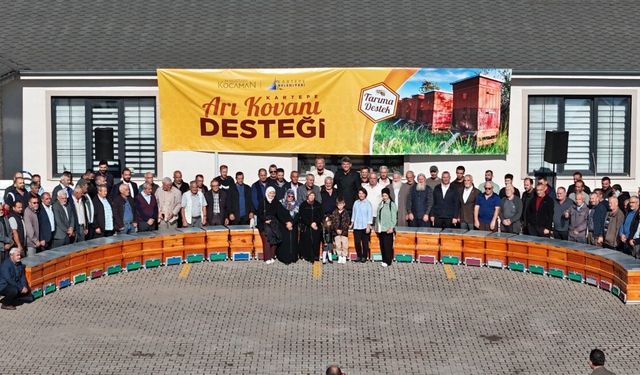 Kartepe'de 125 arıcıya 250 takım kovan desteği