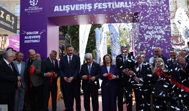 Alışveriş Festivali Gölcük’te Ticareti Canlandırdı