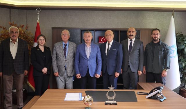 Cem Vakfı'ndan Başkan Büyükakın’a Teşekkür