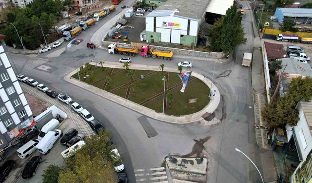 Gebze'de 5 bin ton asfaltla ulaşım ağı yenileniyor