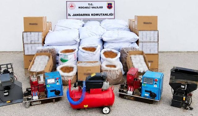 Kocaeli'de 2 milyon 450 bin liralık tütün ve makaron ele geçirildi