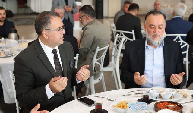 Derince’de Din Görevlileri Haftası Buluşması