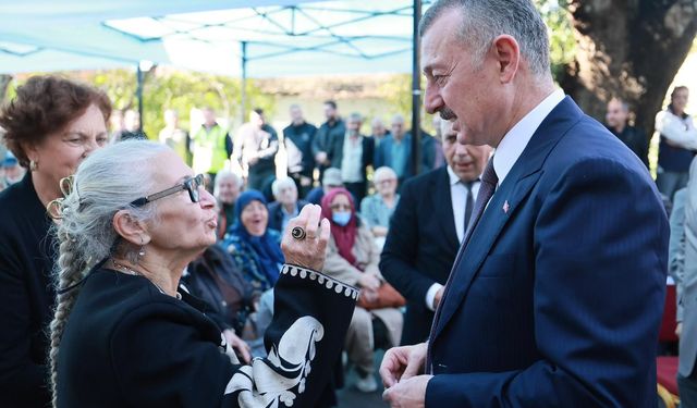 Başkan Büyükakın: “Biz Büyüklerimizi Sayarak Büyüdük”