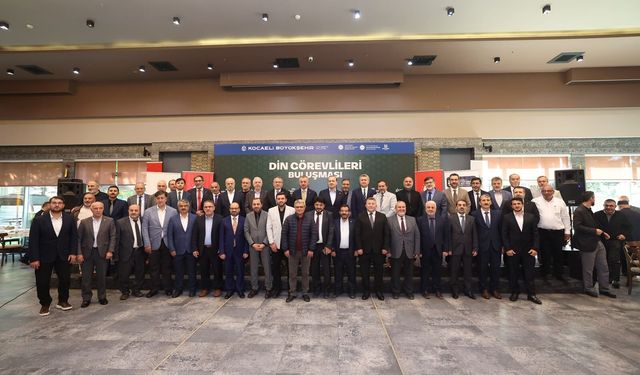 Büyükakın, 12 İlçeden Din Görevlileri İle Bir Araya Geldi