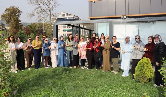 Körfezli Kadınlar Mum Yapım Atölyesinde Buluştu