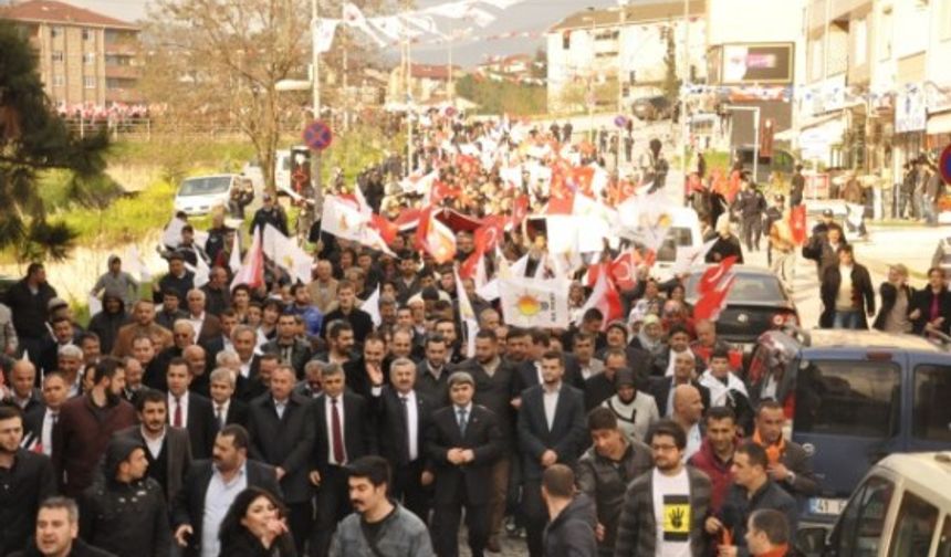 AK PARTİ KÖRFEZ İLÇEYİ SALLADI..!