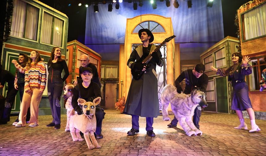 Kocaeli Şehir Tiyatroları 2025'te 70 binin üzerinde seyirciye ulaştı