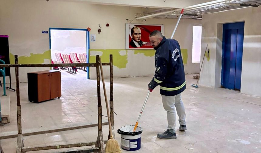 Körfez Belediyesi’nden Eğitim Kurumlarına Destek Sürüyor