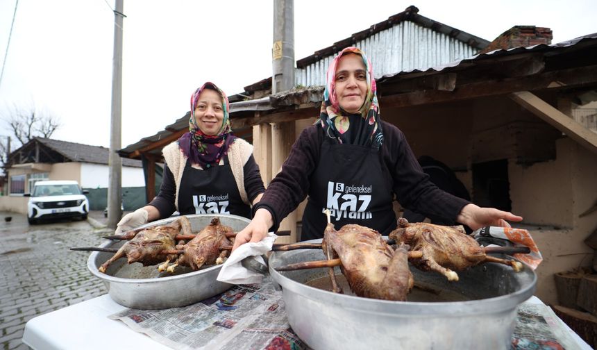 Eseler Köyü’nde Kaz Bayramı Öncesi İmece Bereketi