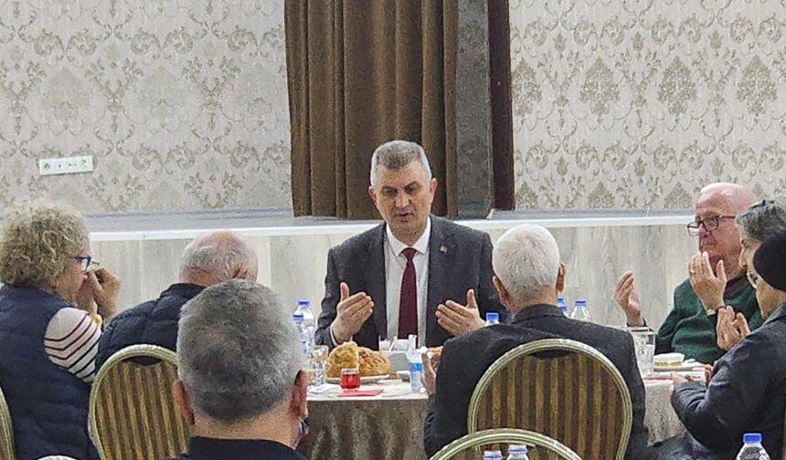 Başkan Sezer Şehit ve Gazi Aileleri ile İftarda Bir Araya Geldi