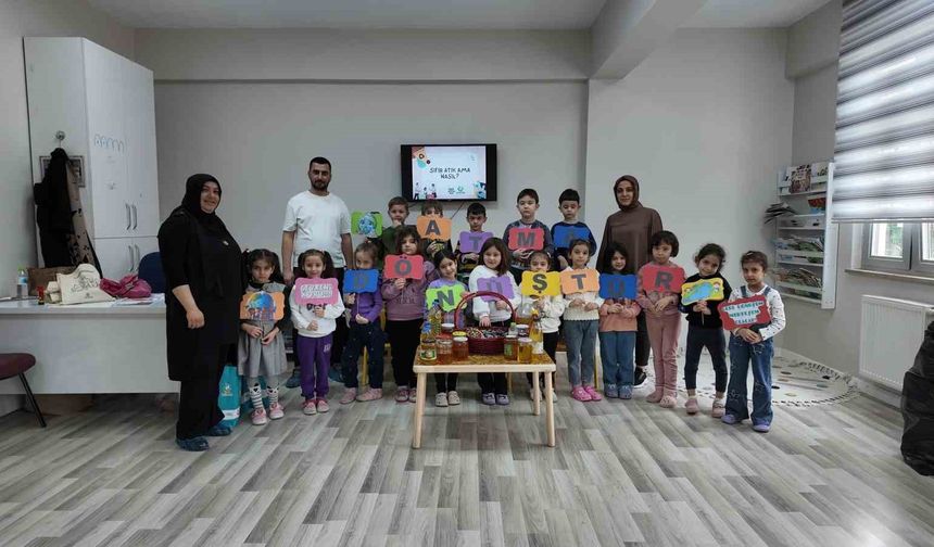 Çayırova'da minik çevrecilere 'sıfır atık' eğitimi