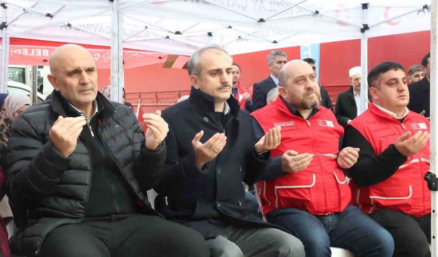 Çayırova'dan Gazze'ye 2 yardım tırı gönderildi