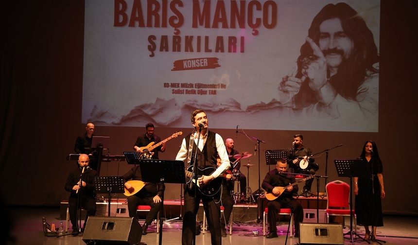 Gebze'de Barış Manço eserleriyle anıldı