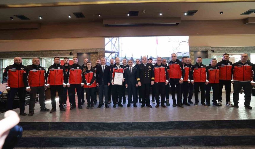 Kocaeli'nin arama kurtarma gücüne akreditasyon tescili