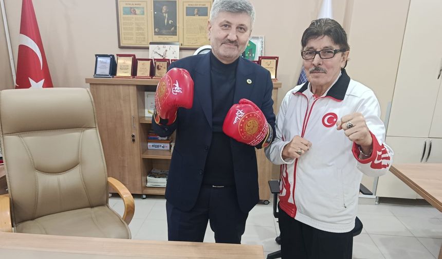 Körfez’de Sporun Duayeninden  Öztürk'e "Hayırlı Olsun" Ziyareti
