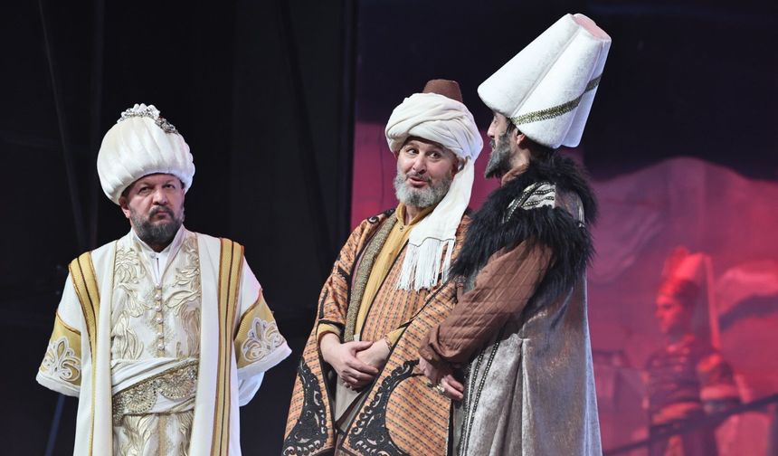 Büyükşehir’in ‘Sinan’ı İstanbul’da Göz Doldurdu