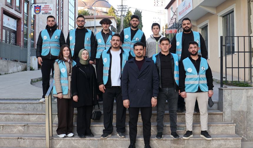 AK Gençlerden Kaza Mağduru Vatandaşlara İftar İkramı