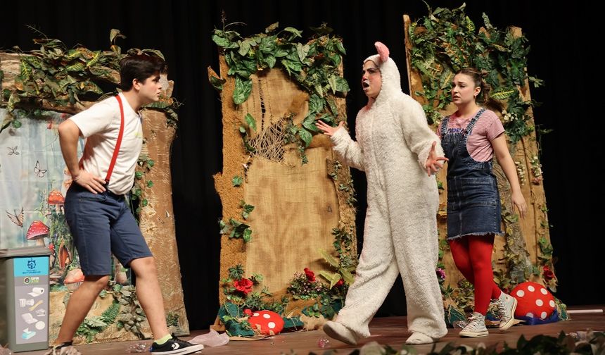 “Orman Koruyucuları” Hem Eğlendirdi Hem Öğretti