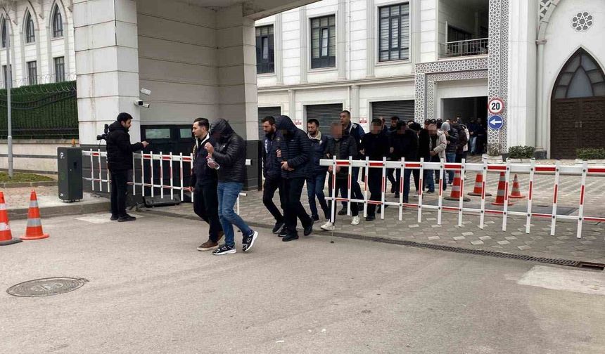 7 ilde 105 milyon liralık dolandırıcılık operasyonunun 25 zanlısı adliyeye sevk edildi