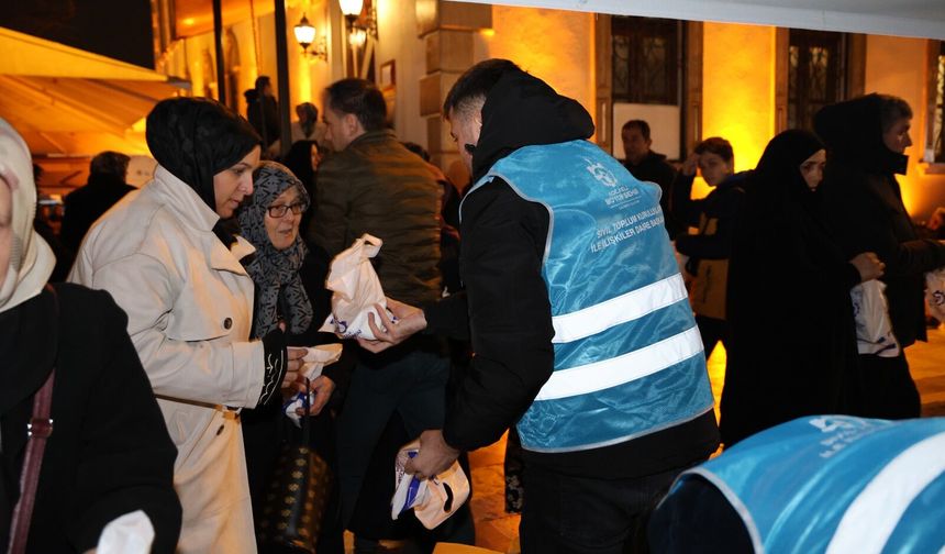 Büyükşehir’den Kandil Simidi İkramı