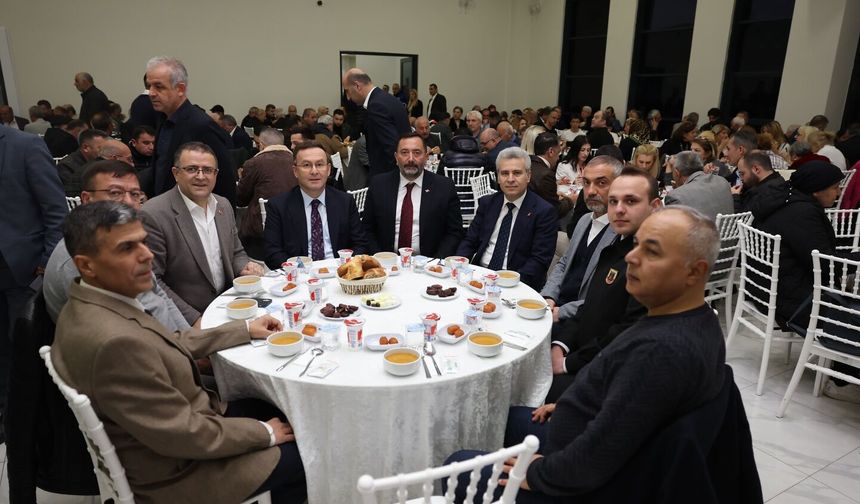 Kentin Tüm Renkleri Aynı Sofrada