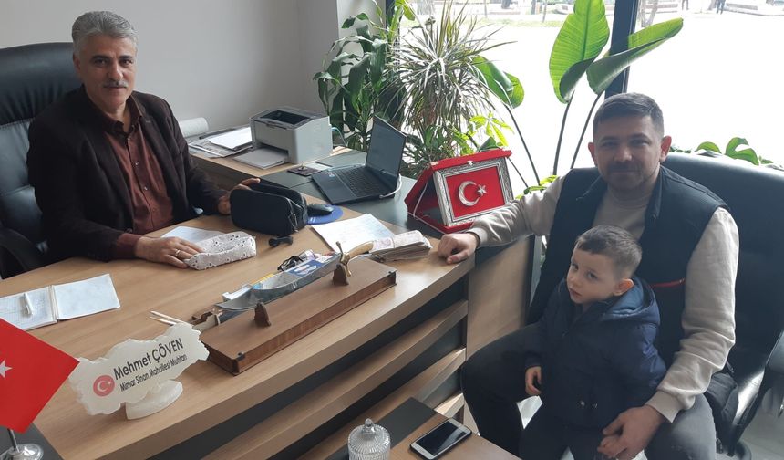 Düşürdüğü Para Dolu Çantayı Komşusu buldu