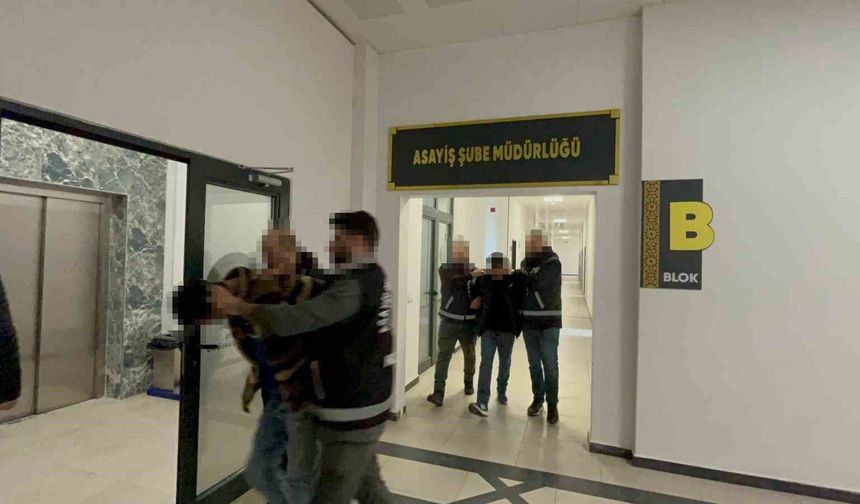 200 bin liralık kablo çalan hırsızların bindiği motosiklet de çalıntı çıktı