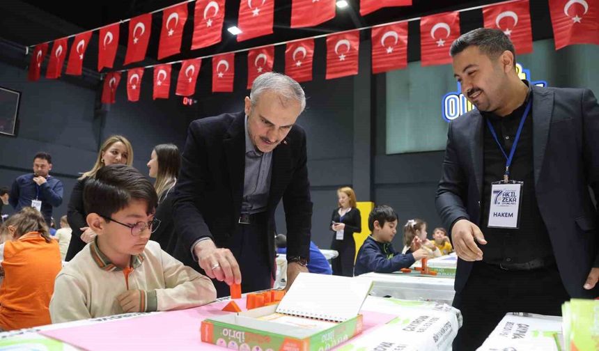 Çayırova'da öğrenciler akıl ve zeka oyunlarında ter döküyor