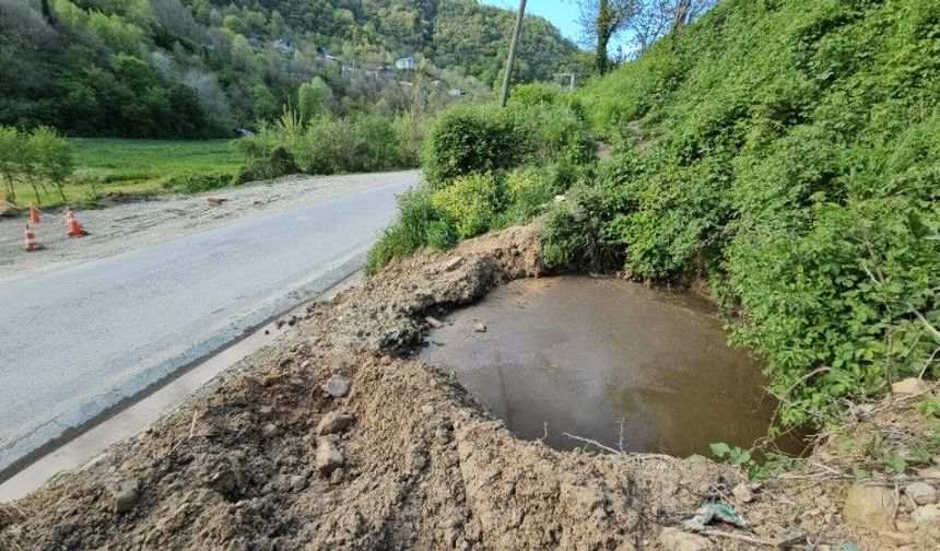 Kurban Bayramı öncesi atıklarını dereye akıtan çiftliğe ceza