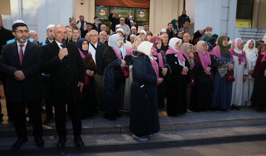 Körfezli İlk Hacı Kafilesi Dualarla Uğurlandı