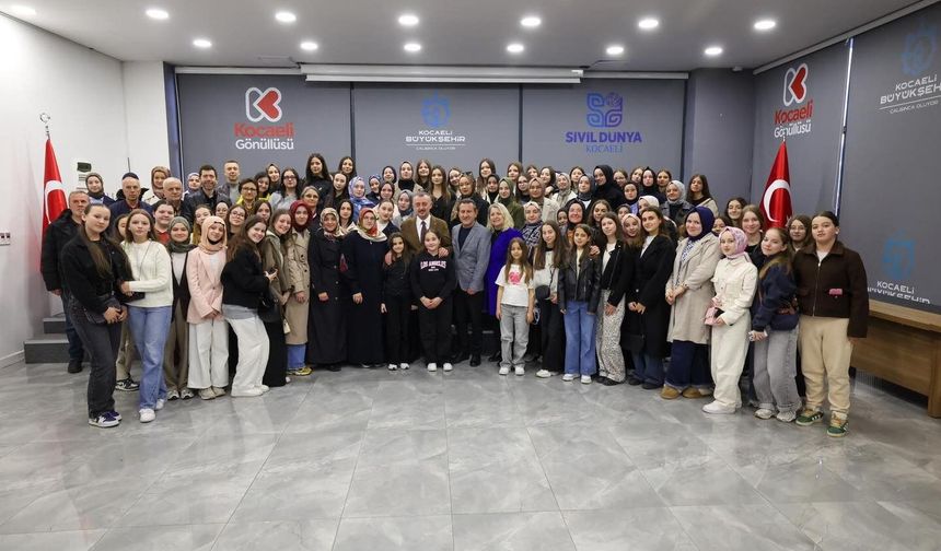 Büyükakın, Soydaşlarımızı Yalnız Bırakmıyor