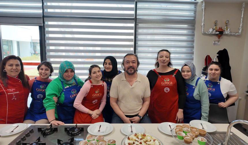 Engin Benli, Gonca’ya Hayran Kaldı