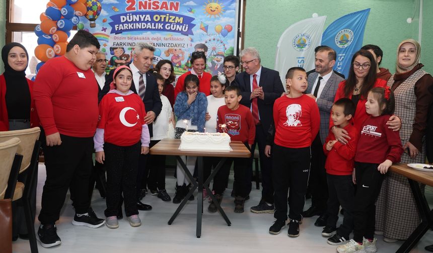 Kandıra’da Otizm Farkındalık Günü’ne Anlamlı Etkinlik