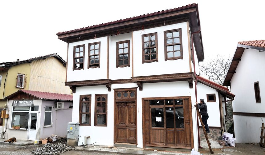 Saraylı’daki Tarihi Yapı Büyükşehir’le Taçlanıyor