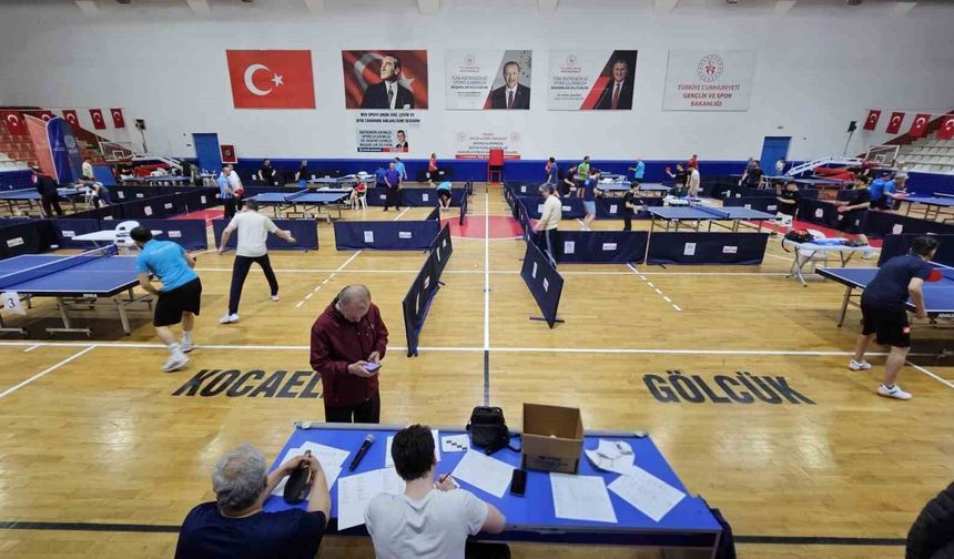 Gölcük'te masa tenisi heyecanı