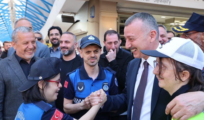 Büyükakın, İlk İş Gününde De Yanlarındaydı: “İyi Ki Varsınız”