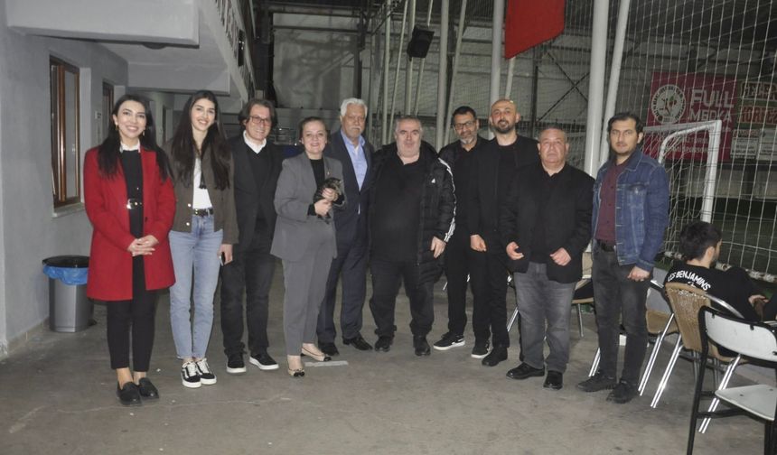 Maçları CHP'li Fidancı da İzledi