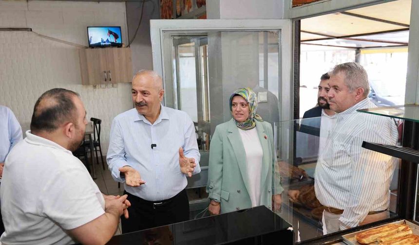 Başkan Büyükgöz: 'Şehrimizi birlikte yönetme anlayışıyla hareket ediyoruz'