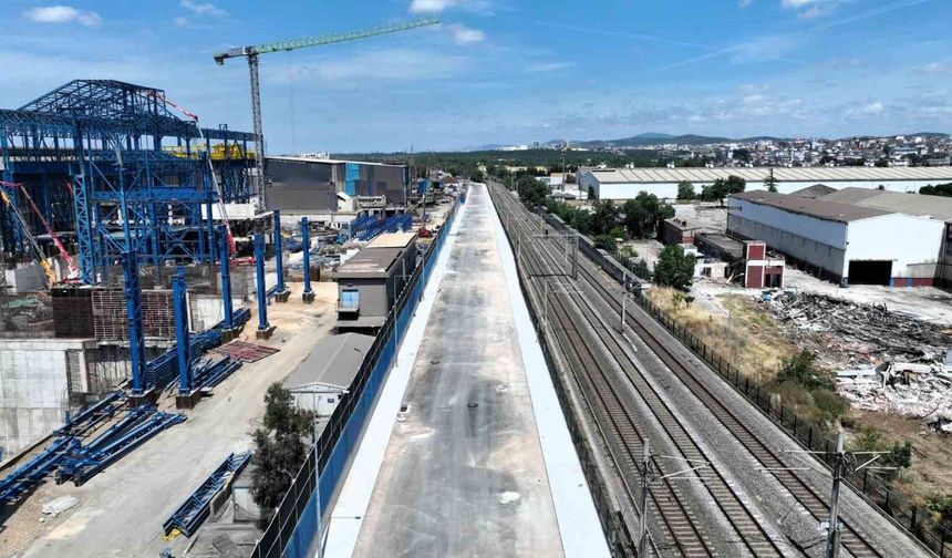 Darıca Dutluk Sokak'ta üstyapı son sürat ilerliyor