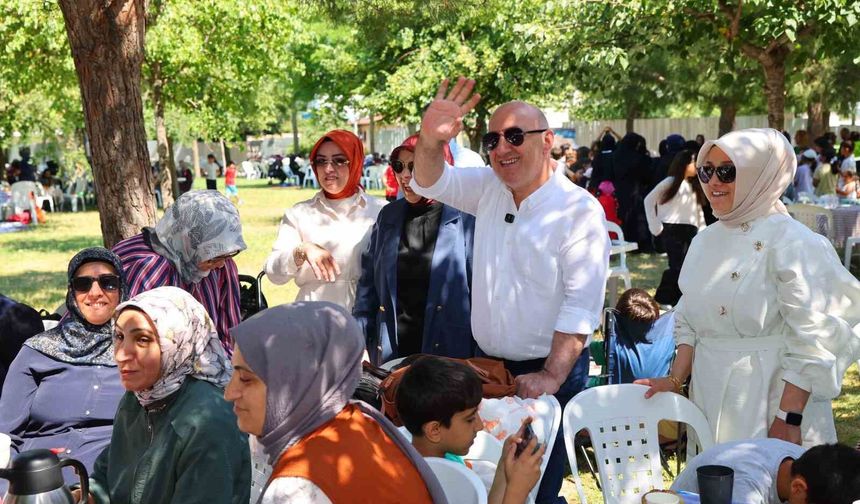 Darıca'da kadın kursiyerler piknikte bir araya geldi