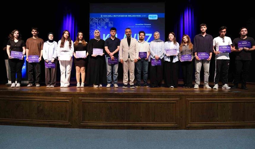 Kılavuz Kariyer'de 358 öğrenci sertifika aldı