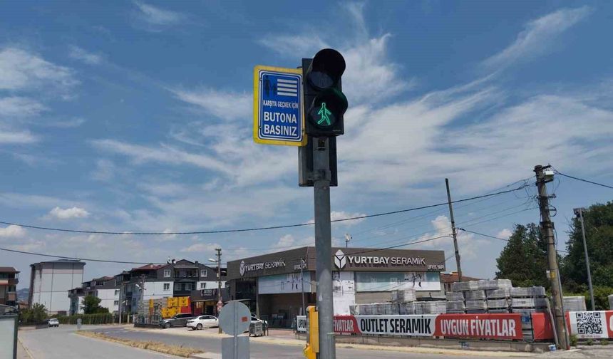 Kocaeli'de trafik güvenliği için 269 kavşakta 7/24 sinyalizasyon takibi