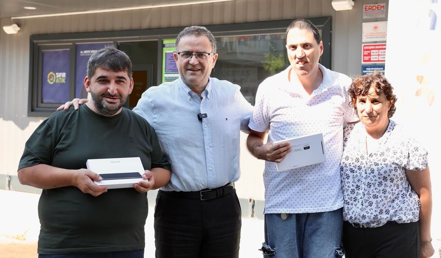 Kasım ve Uğur Veysel’in Çevre Duyarlılığı Tablet Kazandırdı
