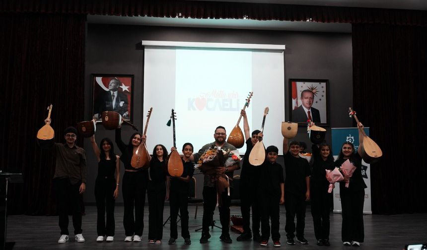 Büyükşehir İle Büyüyen Yetenekler Sahnede Parladı