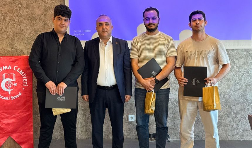 İlim Yayma Cemiyeti’nden Anlamlı Mezuniyet Programı