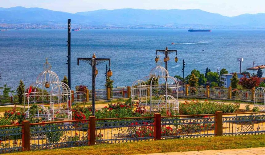 Şehrin stresine Darıca Millet Bahçesi'nde yeşil mola